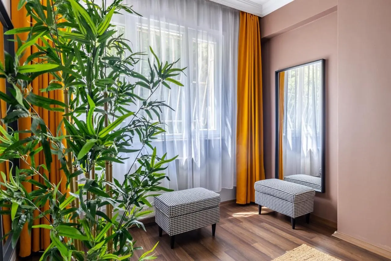 Exquisite Flat Close To Zorlu In Besiktas Apartment Istanbul