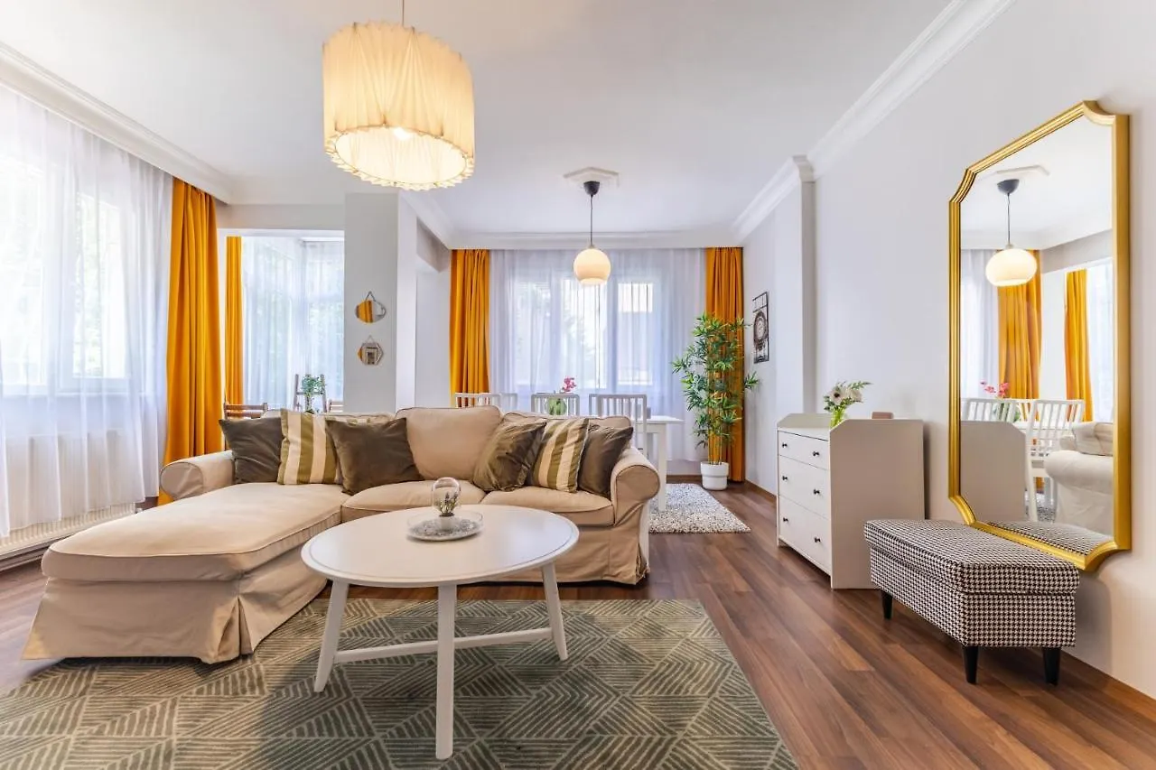 Exquisite Flat Close To Zorlu In Besiktas Apartment Istanbul